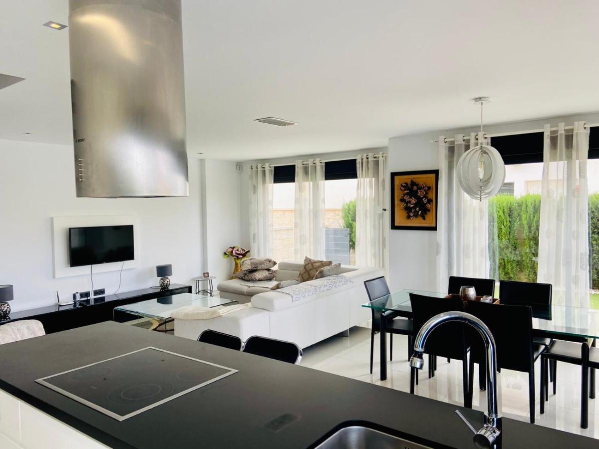 Luxury Villa With Private Pool Rojales Luaran gambar